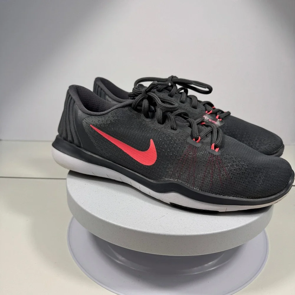 Nike‎ Flex Supreme TR5 Training Women 9.5W Dark Grey Coral Athletic Shoes